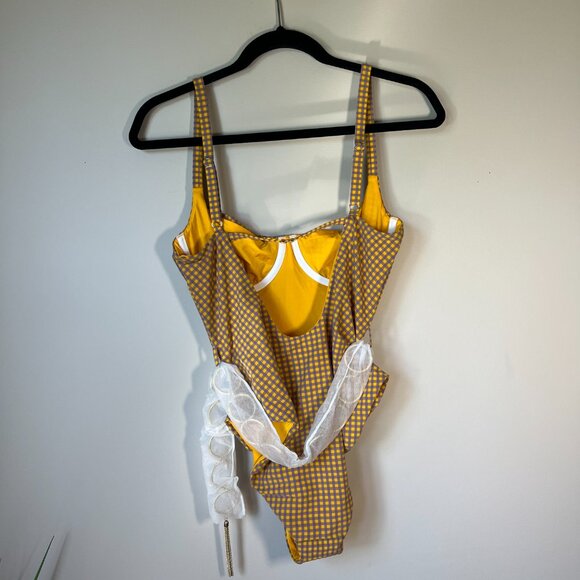 NWT WeWoreWhat Danielle 3.0 One-Piece Swimsuit | Belted Seersucker | Size L - Picture 5 of 9